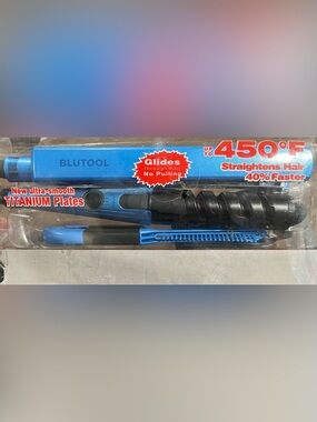 Nano Titanium Flat Iron 11/4in 450F Digital Blue